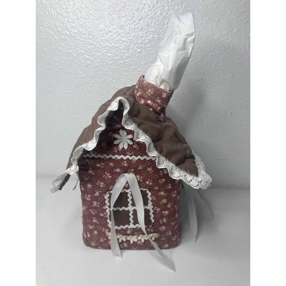 Vintage Quilted Cottagecore House Tissue Box Cover KITSCH Gingerbread Handmade